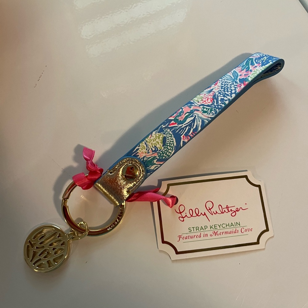 NWT rare Lilly Pulitzer keychain